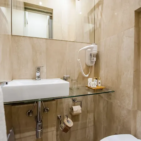 Bed & Breakfast In 3*