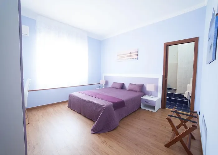 Couette-café In Trapani