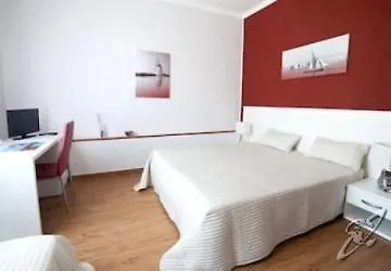 In 3* טראפאני